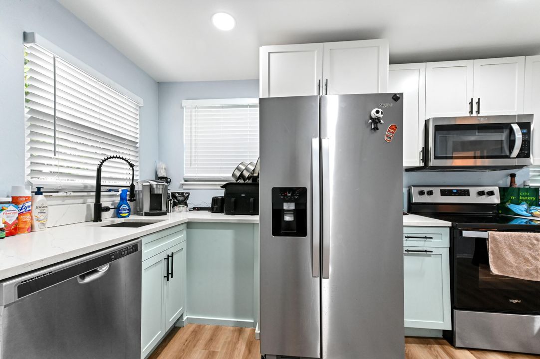 На продажу: $485,000 (0 спален, 0 ванн, 1056 Квадратных фут)