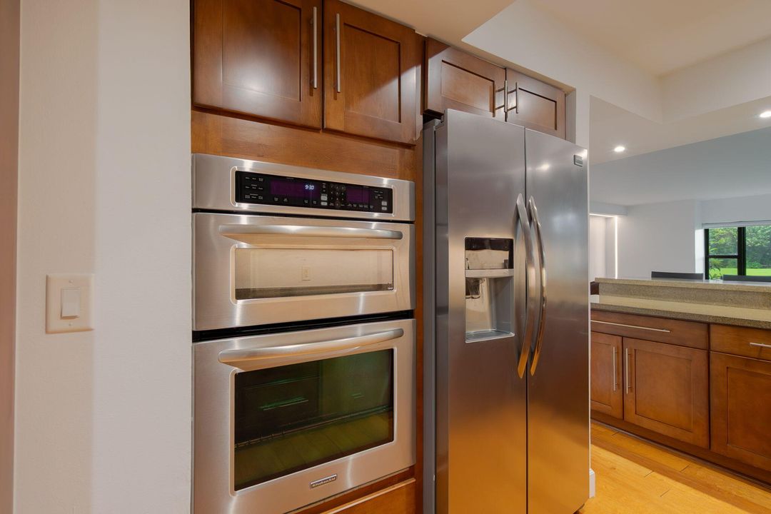 Active With Contract: $12,000 (3 beds, 3 baths, 1776 Square Feet)