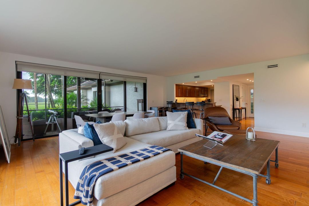 Active With Contract: $12,000 (3 beds, 3 baths, 1776 Square Feet)