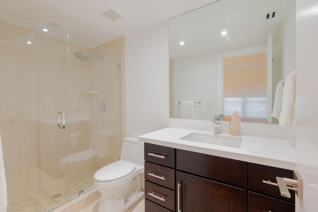 Active With Contract: $12,000 (3 beds, 3 baths, 1776 Square Feet)