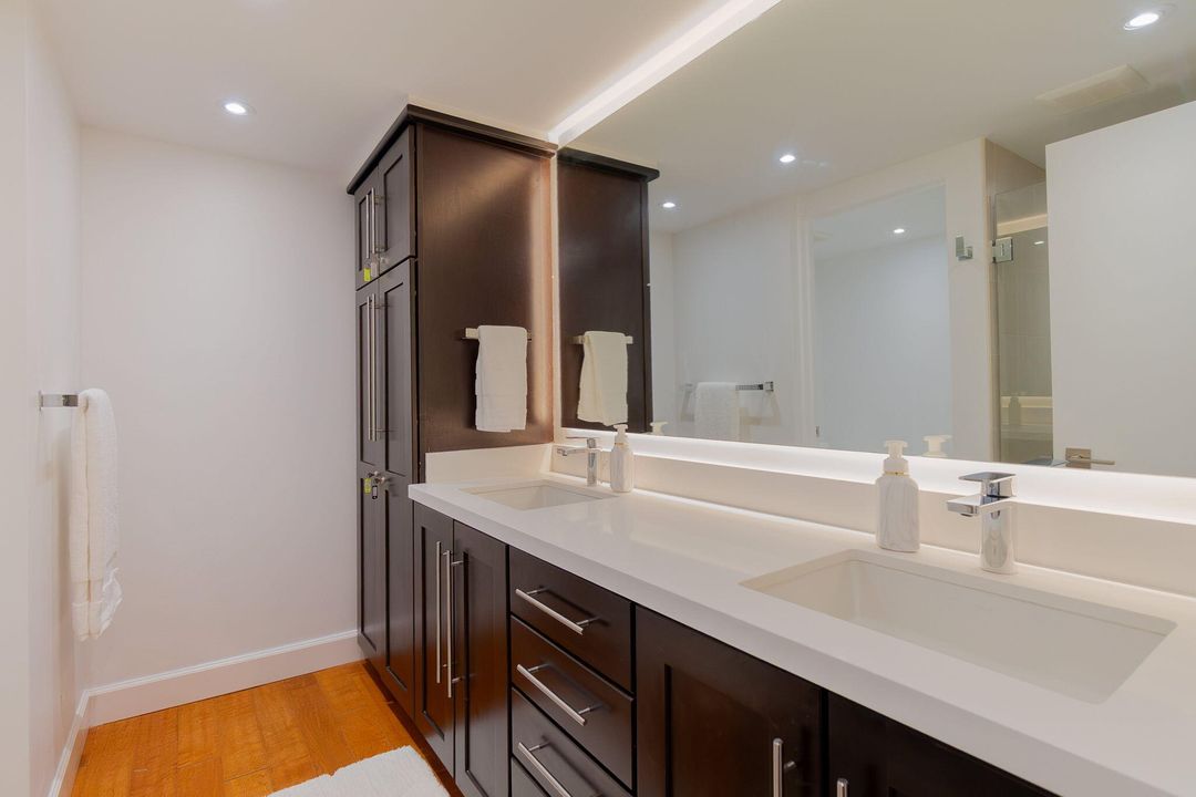 Active With Contract: $12,000 (3 beds, 3 baths, 1776 Square Feet)