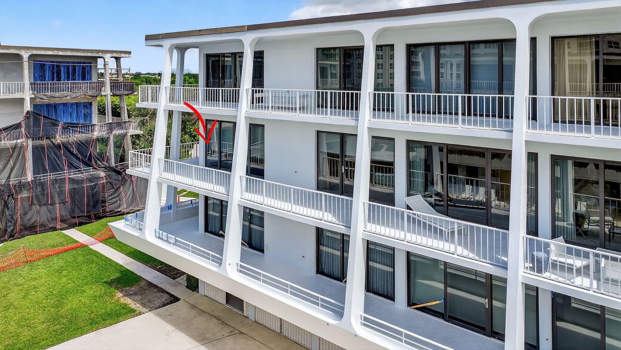 合同活跃: $1,695,000 (2 贝兹, 2 浴室, 1868 平方英尺)