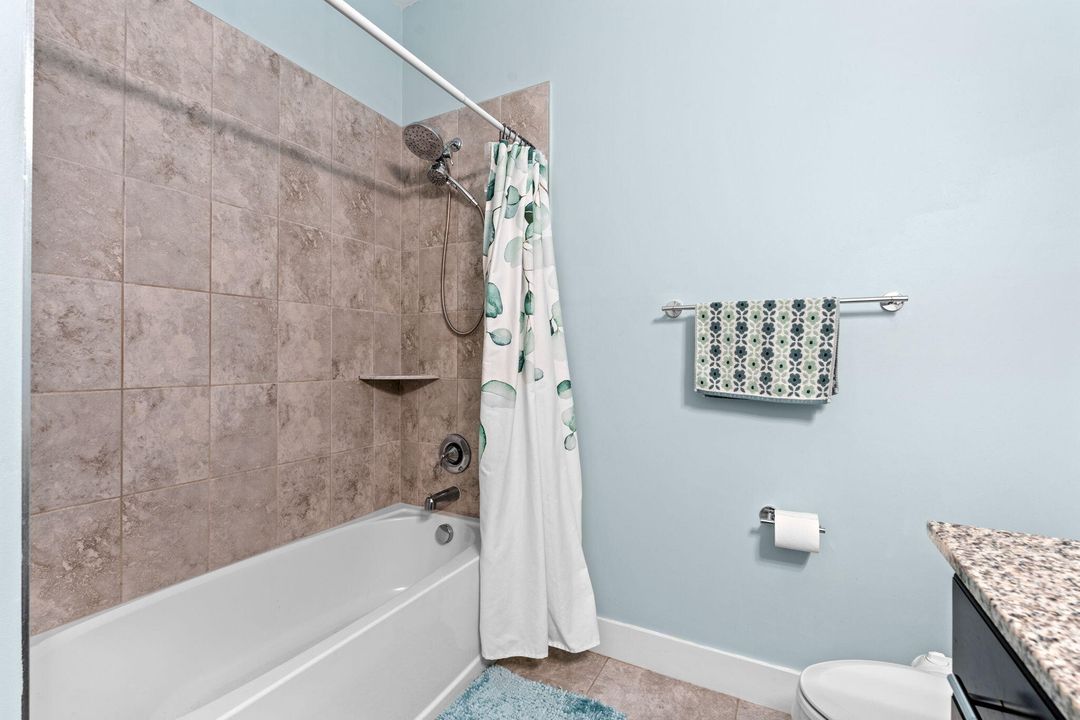 Active With Contract: $520,000 (3 beds, 2 baths, 1662 Square Feet)