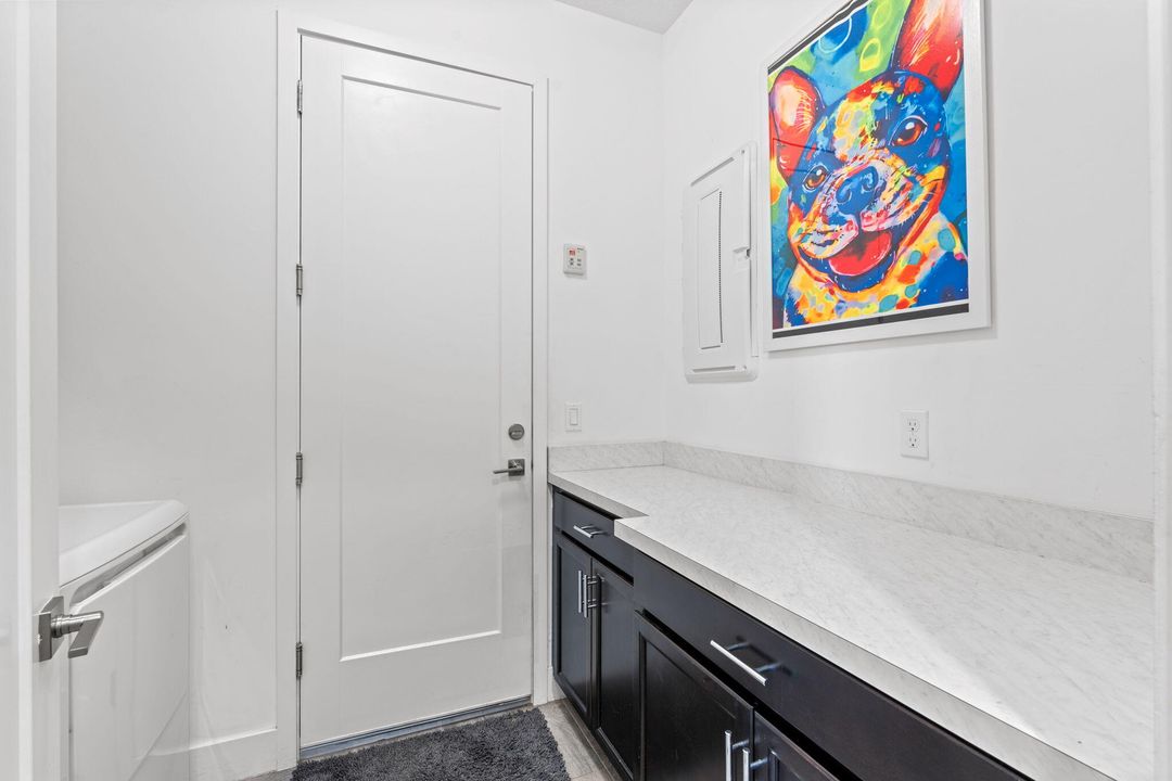 Active With Contract: $520,000 (3 beds, 2 baths, 1662 Square Feet)