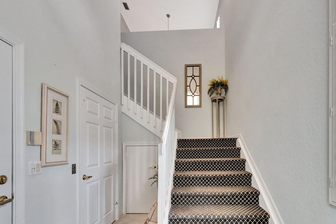 Activo con contrato: $4,500 (3 camas, 2 baños, 1523 Pies cuadrados)