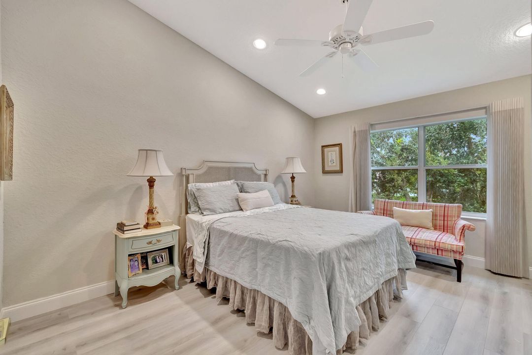 Activo con contrato: $4,500 (3 camas, 2 baños, 1523 Pies cuadrados)