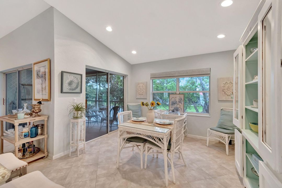 Activo con contrato: $4,500 (3 camas, 2 baños, 1523 Pies cuadrados)