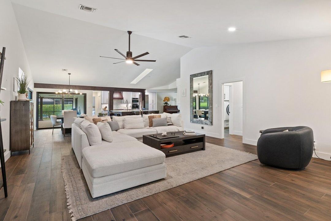 Active With Contract: $1,250,000 (4 beds, 3 baths, 3038 Square Feet)