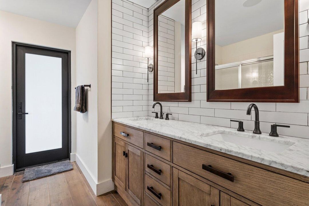 Active With Contract: $1,250,000 (4 beds, 3 baths, 3038 Square Feet)