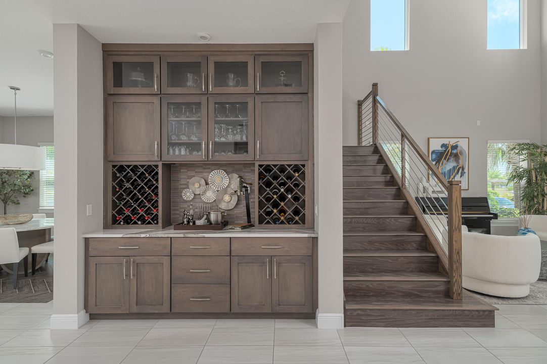 На продажу: $2,675,000 (5 спален, 5 ванн, 4249 Квадратных фут)