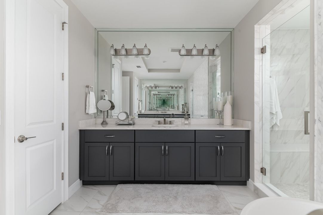 На продажу: $2,675,000 (5 спален, 5 ванн, 4249 Квадратных фут)