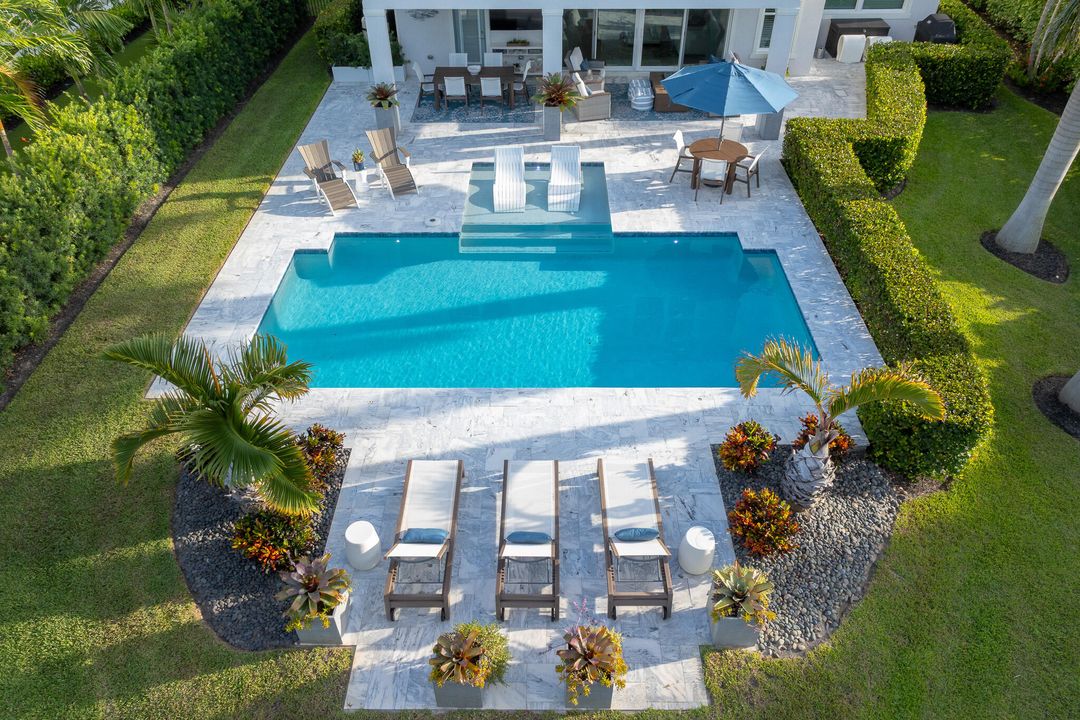 На продажу: $2,675,000 (5 спален, 5 ванн, 4249 Квадратных фут)