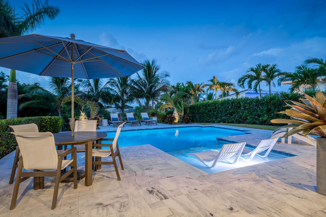 На продажу: $2,675,000 (5 спален, 5 ванн, 4249 Квадратных фут)