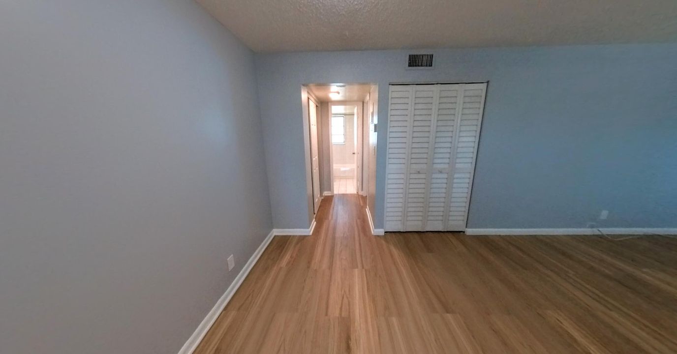 For Rent: $1,545 (1 beds, 1 baths, 573 Square Feet)