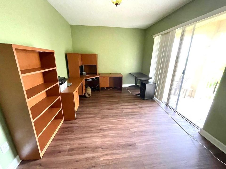 For Rent: $5,550 (5 beds, 3 baths, 3483 Square Feet)