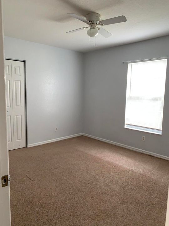 Active With Contract: $2,075 (3 beds, 2 baths, 1582 Square Feet)