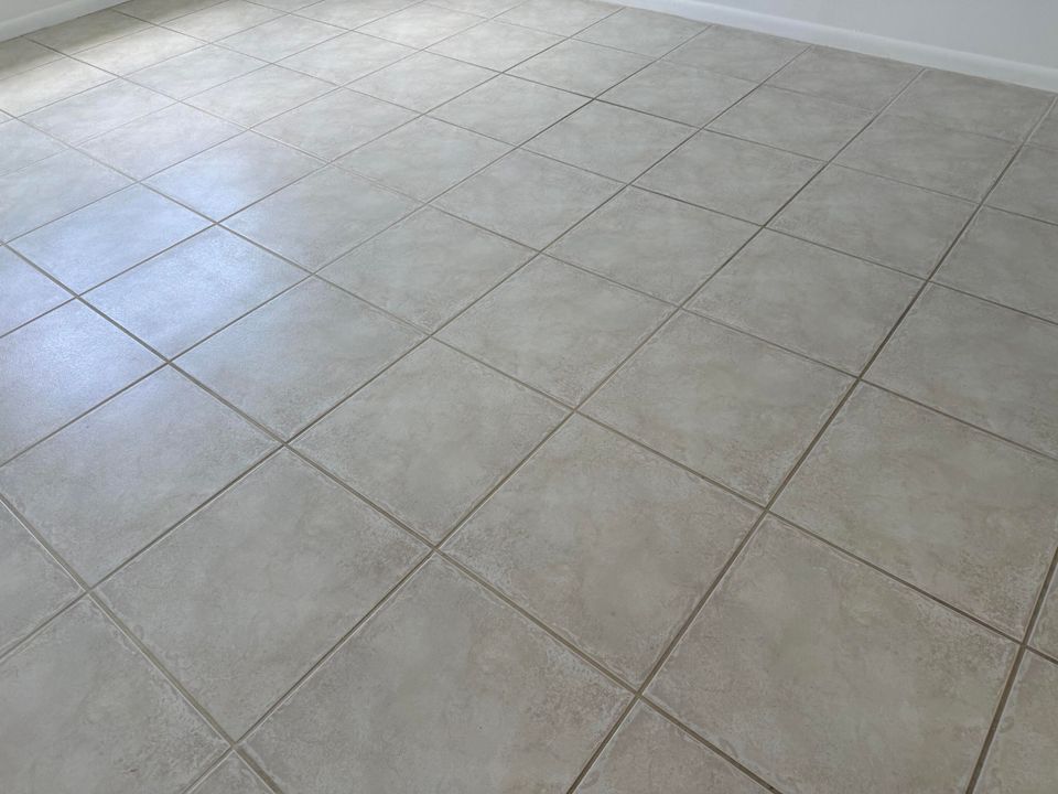 Activo con contrato: $49,900 (1 camas, 1 baños, 794 Pies cuadrados)