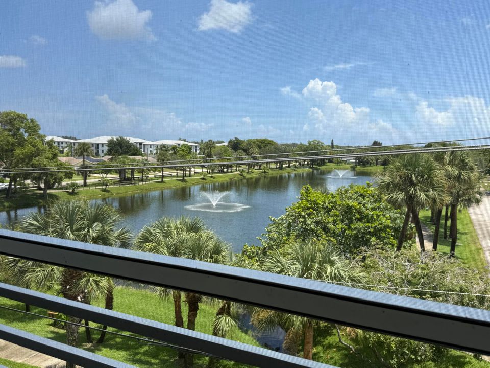 Activo con contrato: $49,900 (1 camas, 1 baños, 794 Pies cuadrados)