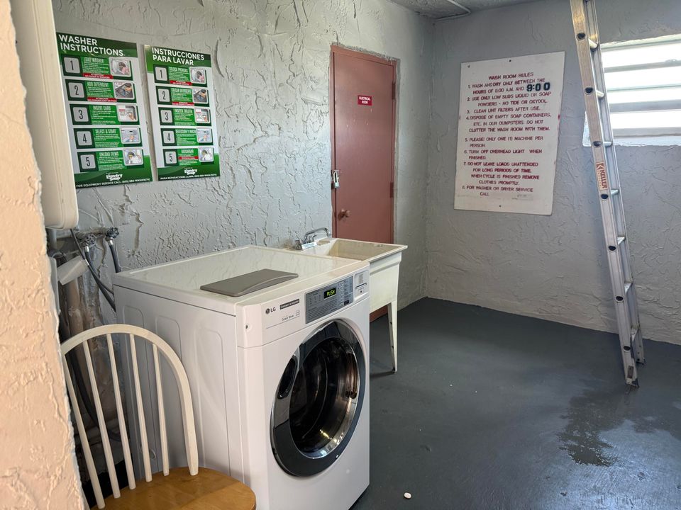 Activo con contrato: $49,900 (1 camas, 1 baños, 794 Pies cuadrados)