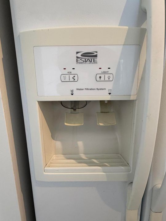 Activo con contrato: $49,900 (1 camas, 1 baños, 794 Pies cuadrados)