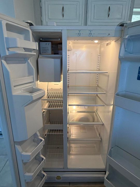 Activo con contrato: $49,900 (1 camas, 1 baños, 794 Pies cuadrados)