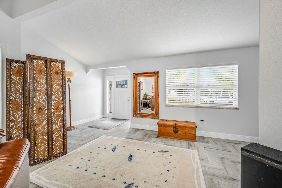 En Venta: $989,000 (2 camas, 2 baños, 1856 Pies cuadrados)