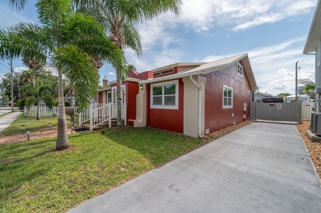 En Venta: $989,000 (2 camas, 2 baños, 1856 Pies cuadrados)