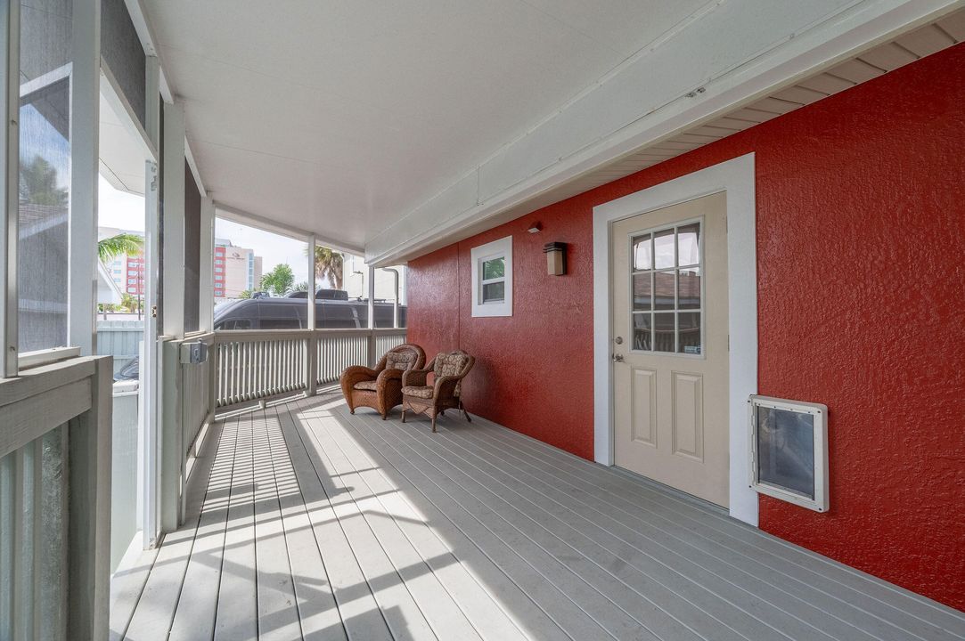 En Venta: $989,000 (2 camas, 2 baños, 1856 Pies cuadrados)