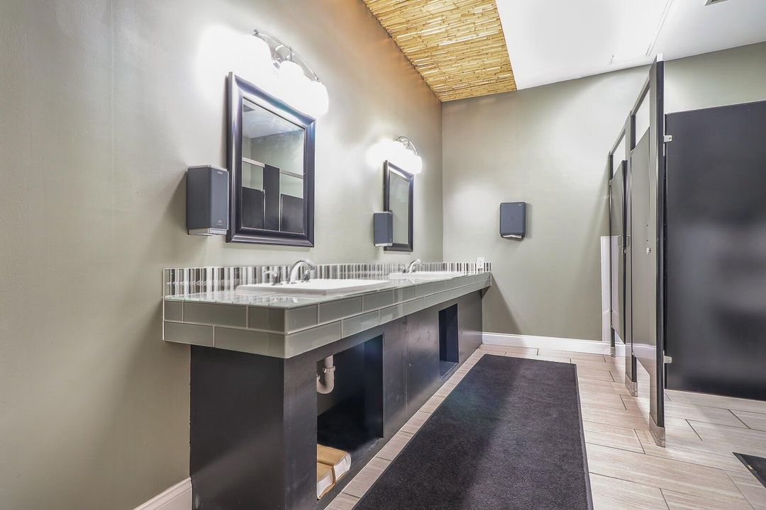 待售: $2,300,000 (0 贝兹, 0 浴室, 14788 平方英尺)