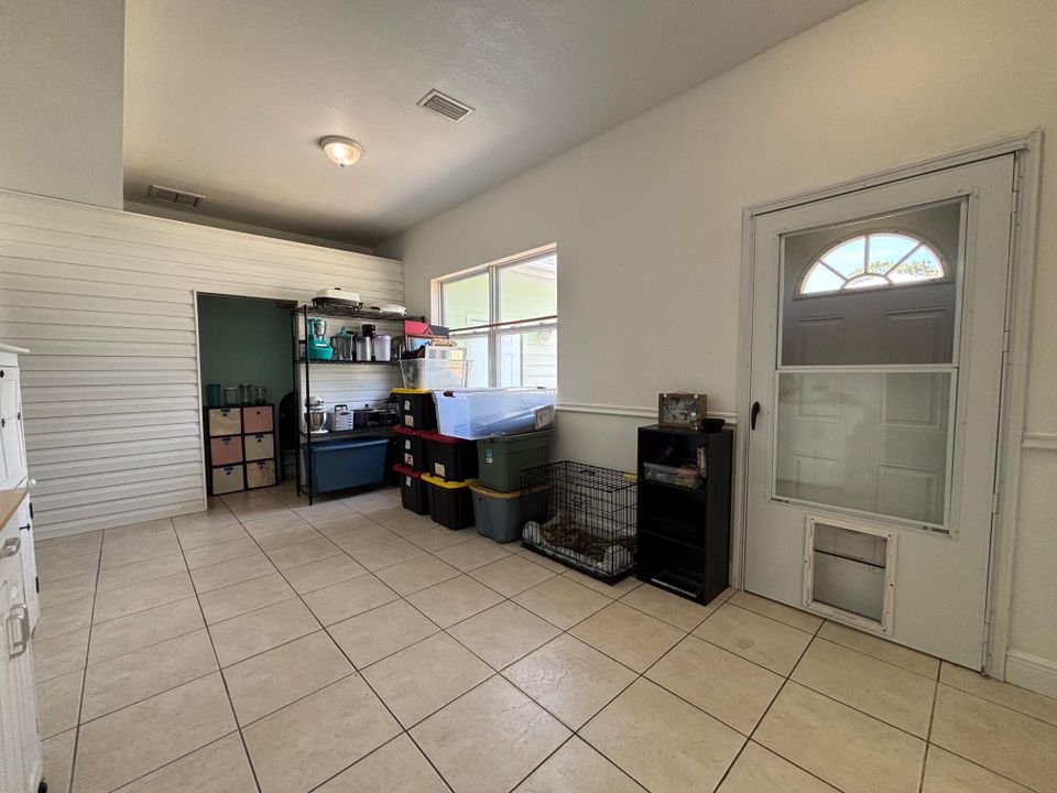 На продажу: $499,000 (5 спален, 4 ванн, 2996 Квадратных фут)