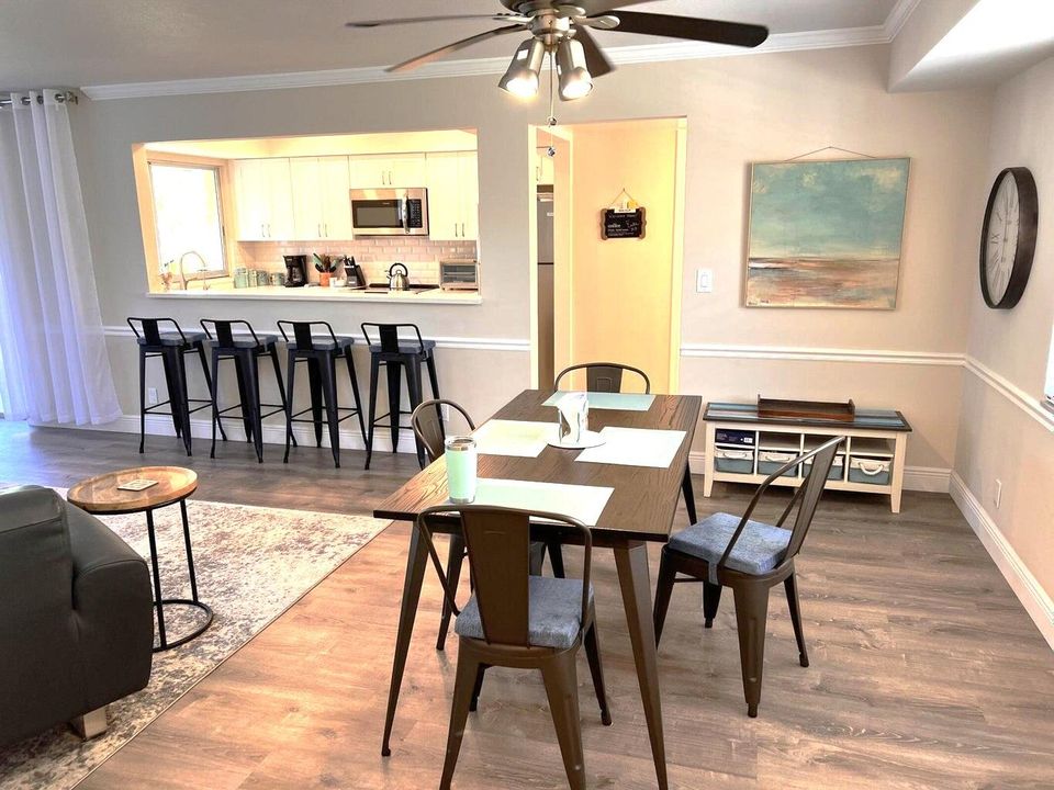 En Venta: $239,000 (2 camas, 2 baños, 1162 Pies cuadrados)