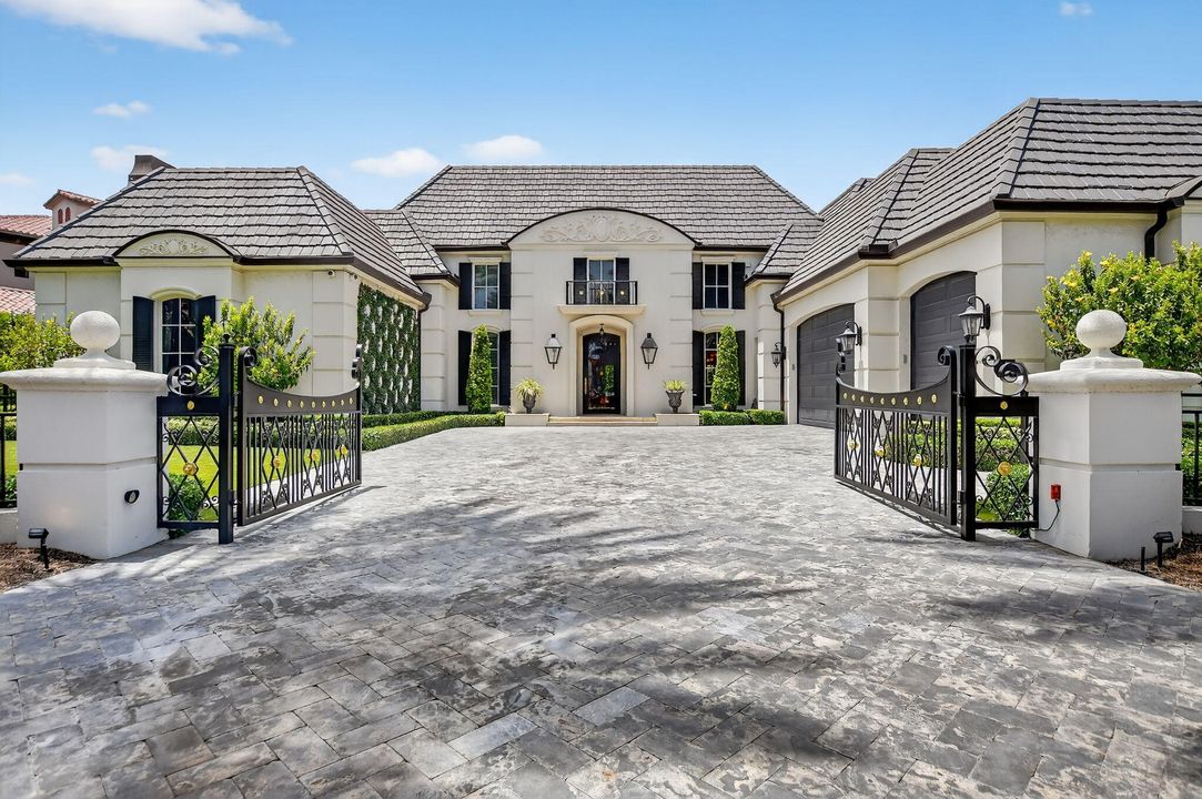 For Sale: $9,950,000 (5 beds, 6 baths, 6365 Square Feet)