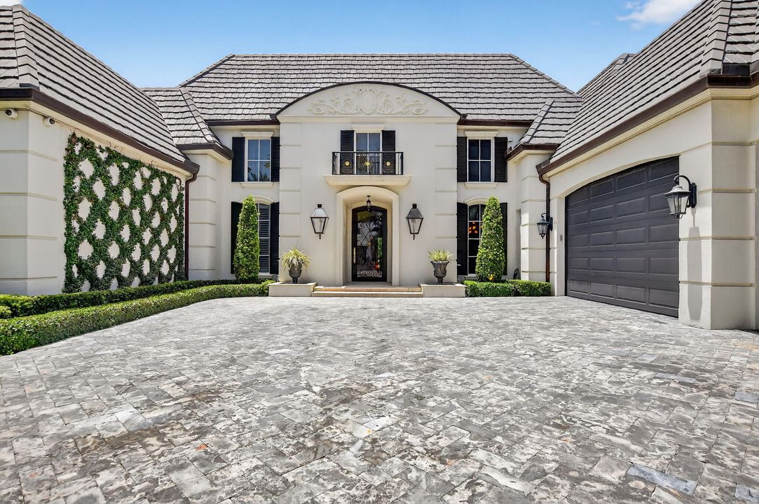 For Sale: $9,950,000 (5 beds, 6 baths, 6365 Square Feet)