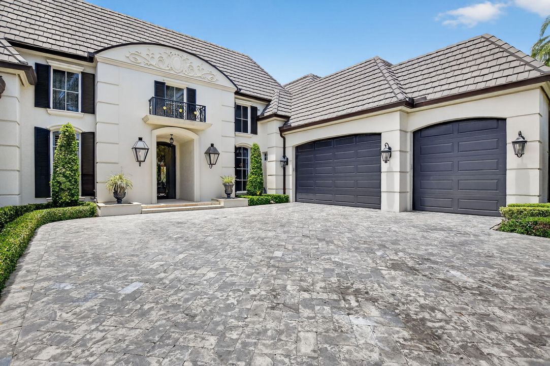 For Sale: $9,950,000 (5 beds, 6 baths, 6365 Square Feet)