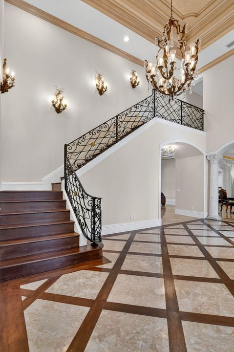 For Sale: $9,950,000 (5 beds, 6 baths, 6365 Square Feet)