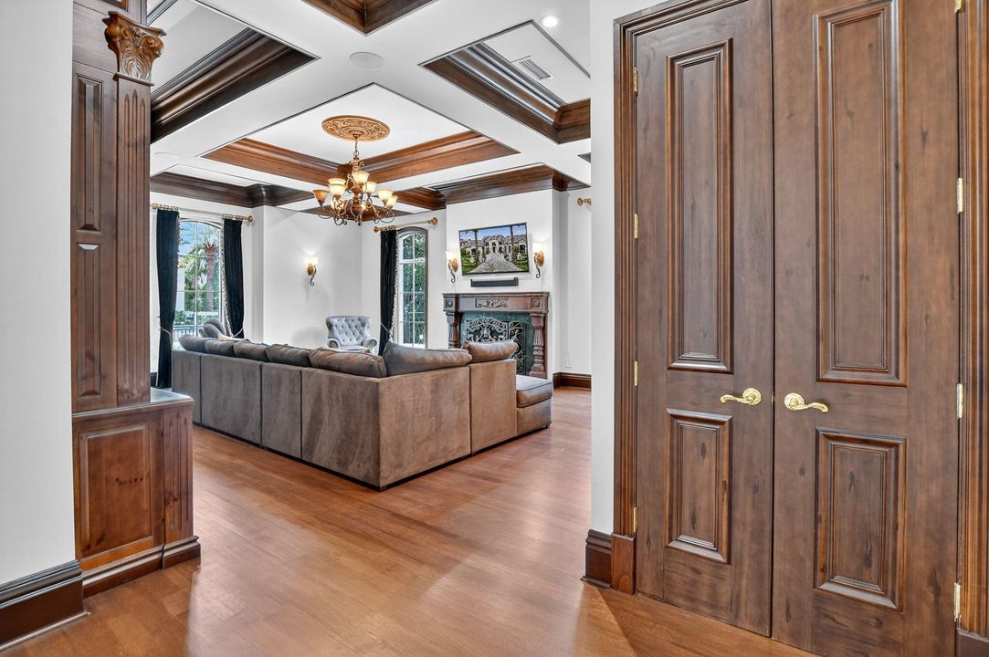 For Sale: $9,950,000 (5 beds, 6 baths, 6365 Square Feet)