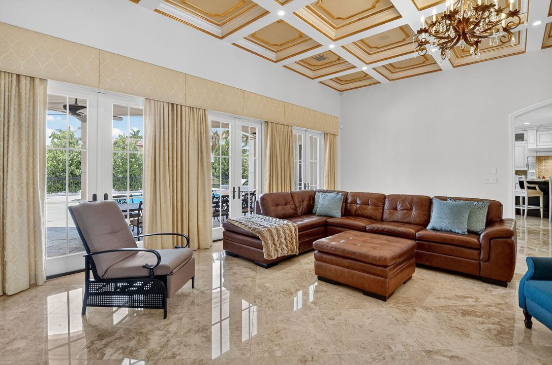 For Sale: $9,950,000 (5 beds, 6 baths, 6365 Square Feet)