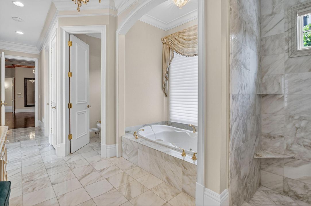 For Sale: $9,950,000 (5 beds, 6 baths, 6365 Square Feet)