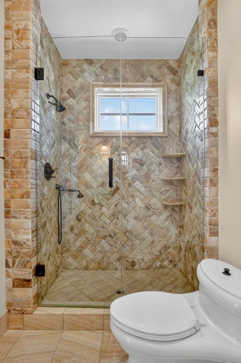 For Sale: $9,950,000 (5 beds, 6 baths, 6365 Square Feet)