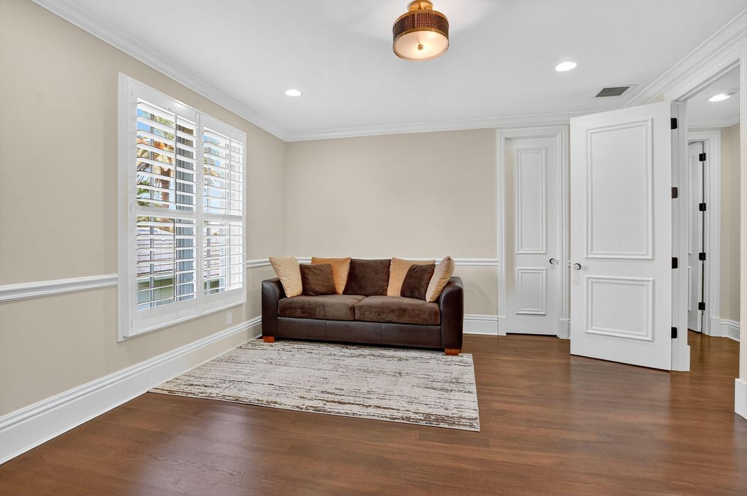 For Sale: $9,950,000 (5 beds, 6 baths, 6365 Square Feet)