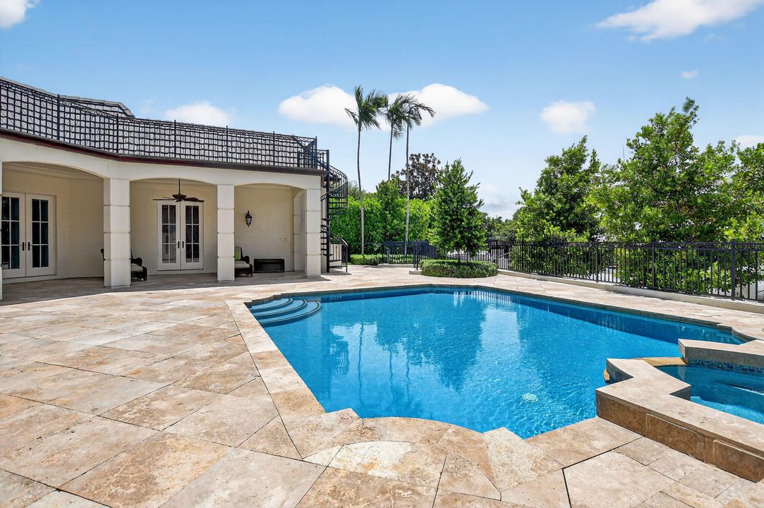 For Sale: $9,950,000 (5 beds, 6 baths, 6365 Square Feet)