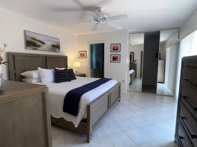 Active With Contract: $5,700 (2 beds, 2 baths, 1285 Square Feet)