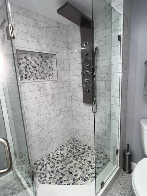 Active With Contract: $5,700 (2 beds, 2 baths, 1285 Square Feet)