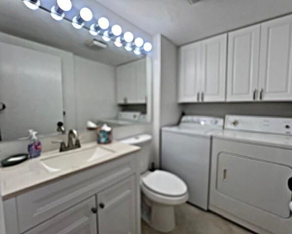 Active With Contract: $5,700 (2 beds, 2 baths, 1285 Square Feet)