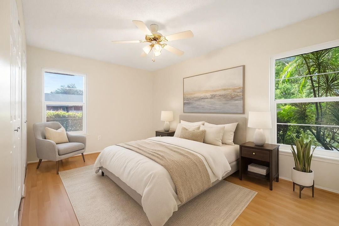 Active With Contract: $195,000 (2 beds, 2 baths, 1037 Square Feet)