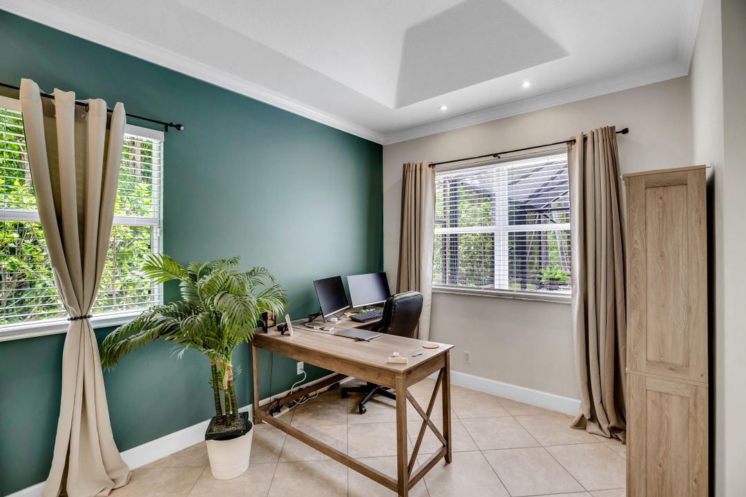 Activo con contrato: $668,444 (4 camas, 2 baños, 2591 Pies cuadrados)