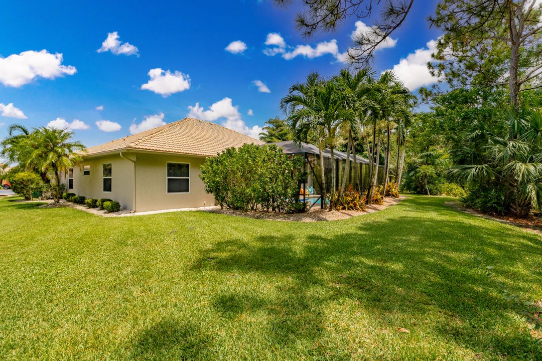 Activo con contrato: $668,444 (4 camas, 2 baños, 2591 Pies cuadrados)