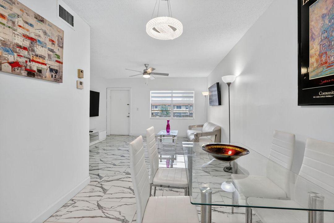 待售: $98,000 (1 贝兹, 1 浴室, 610 平方英尺)