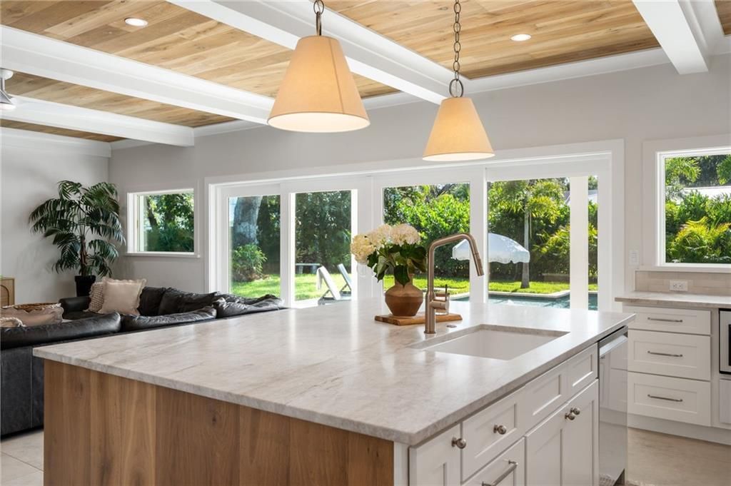 For Sale: $2,250,000 (4 beds, 3 baths, 3364 Square Feet)