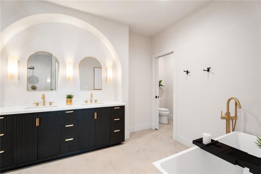 For Sale: $2,250,000 (4 beds, 3 baths, 3364 Square Feet)